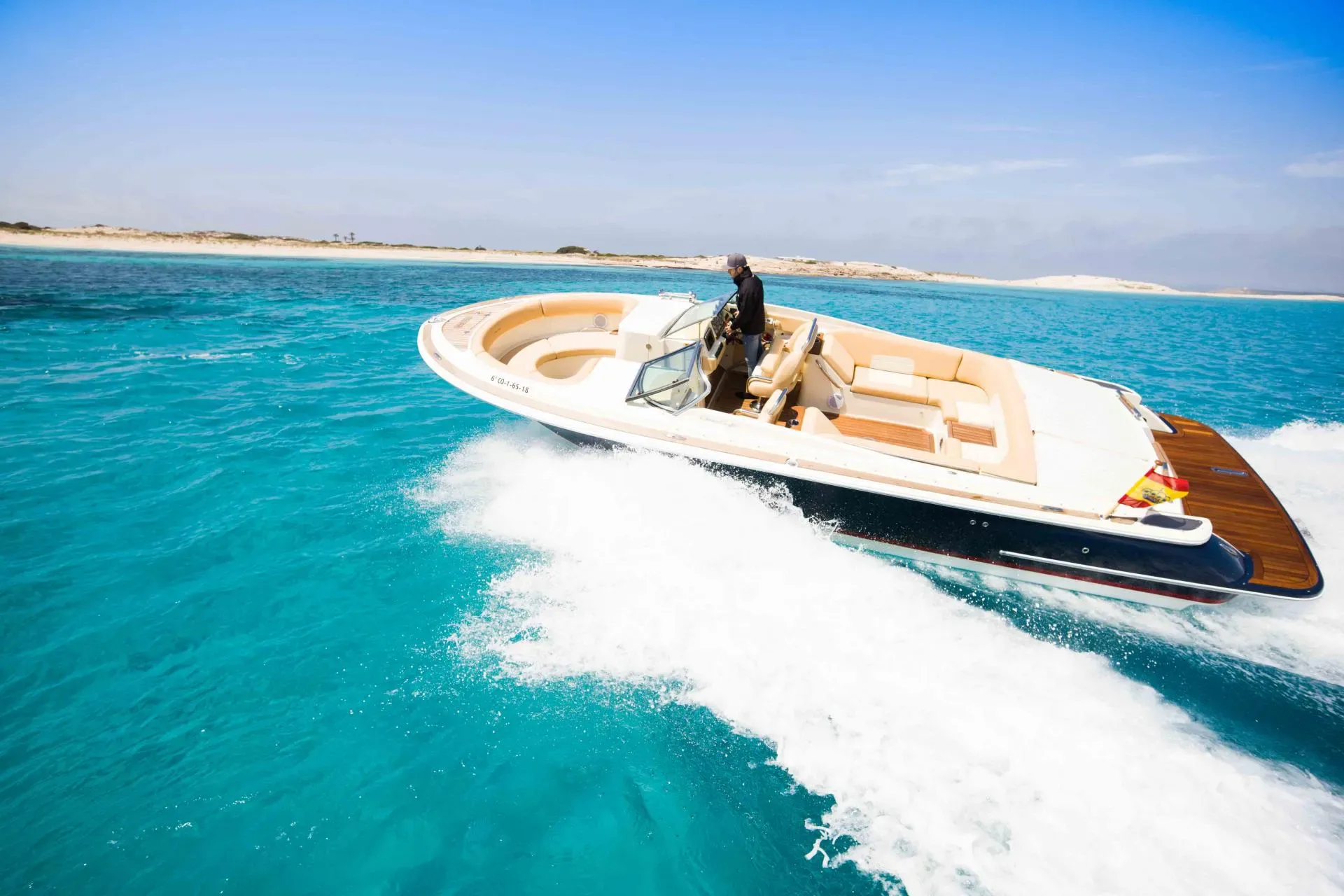 28 CHRIS CRAFT "007" — image 13