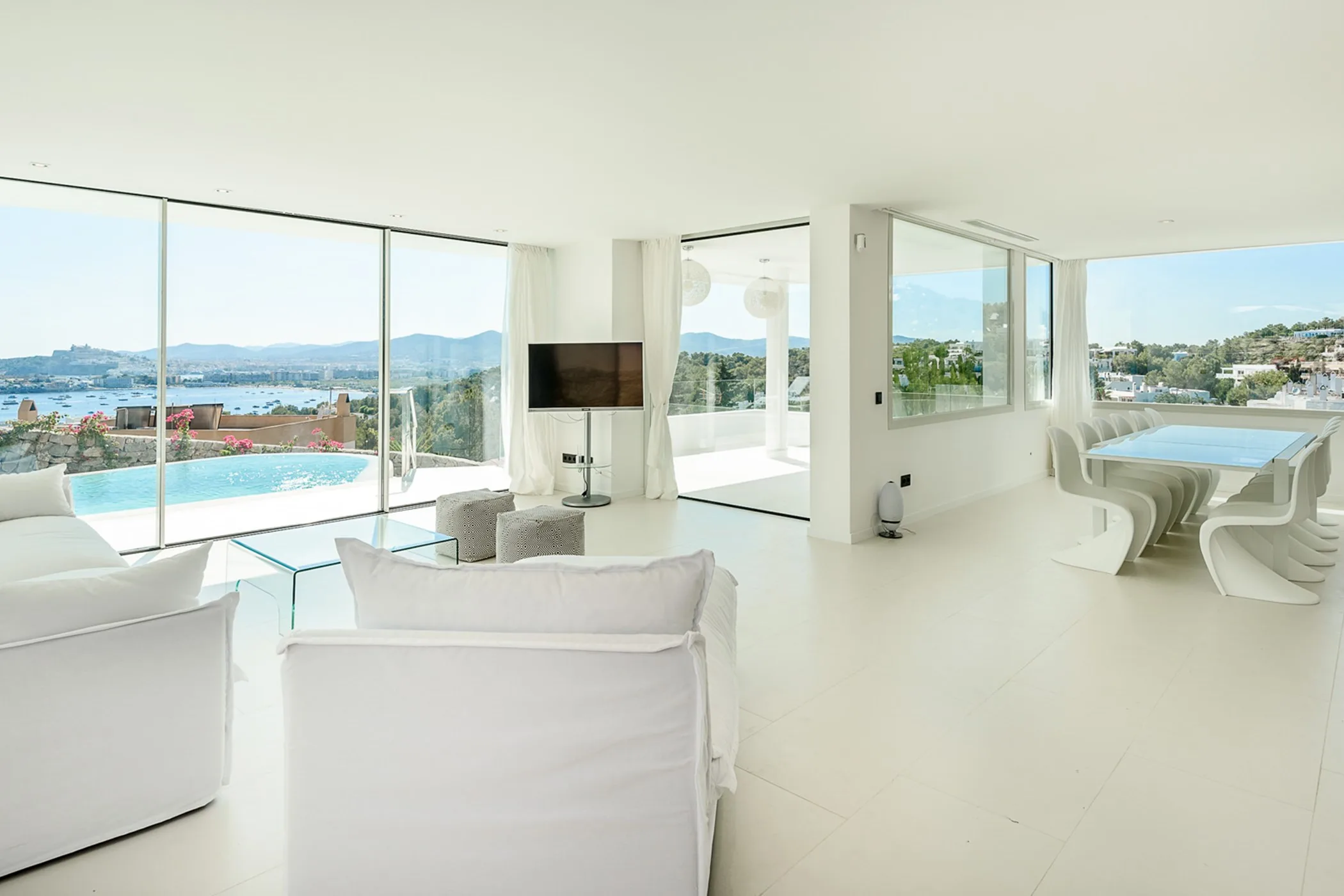 Villa Equis — image 34