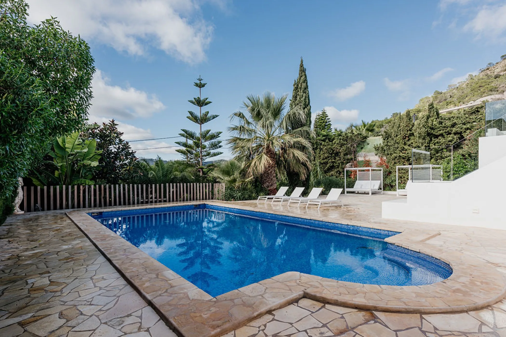 Villa Tango — image 36