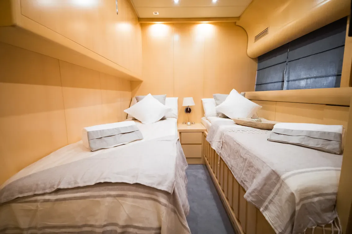 90 LEOPARD "aYa" — image 14